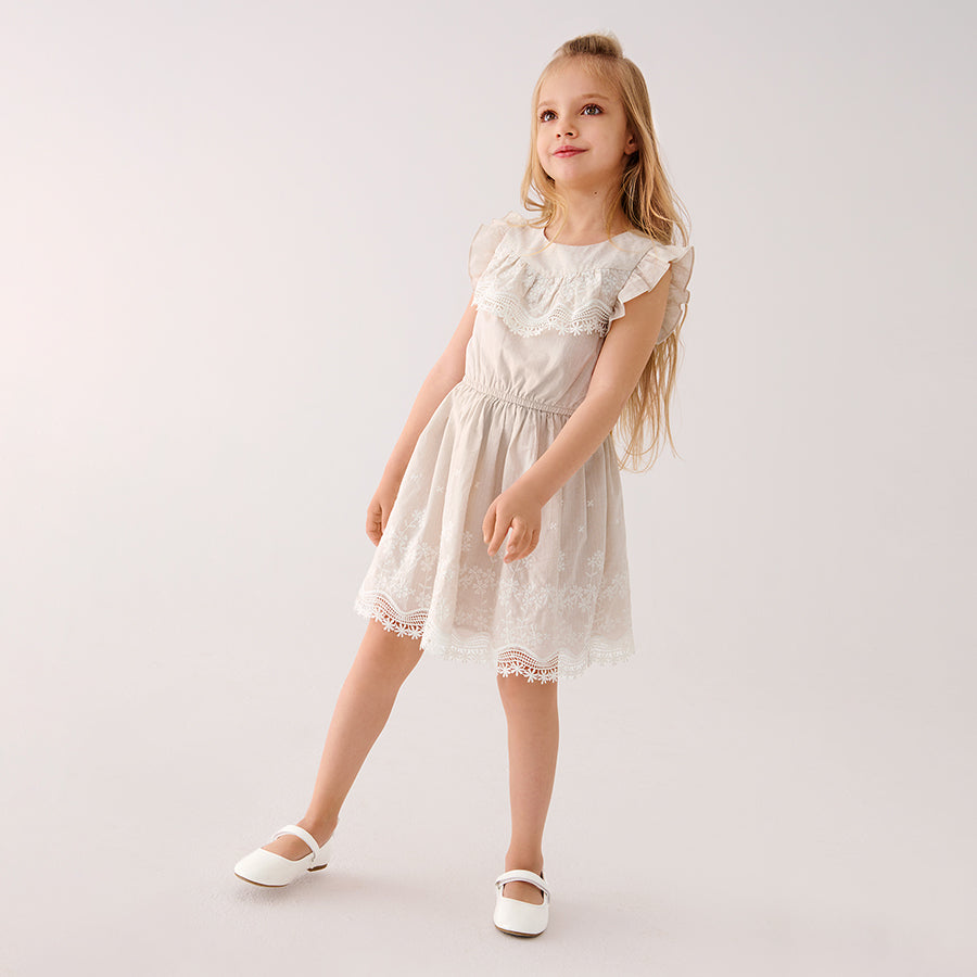 Girl's Frock Without Sleeves